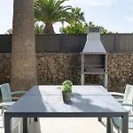 Semesterbostad Casa Maresia, Playa Bastian Sea Views - Communal Swimming Pool *
