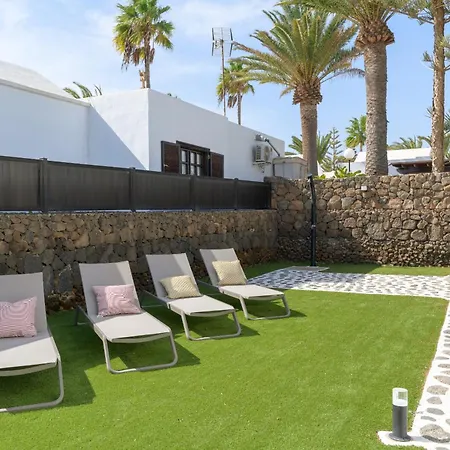 Casa Maresia, Playa Bastian Sea Views - Communal Swimming Pool Holiday home Costa Teguise