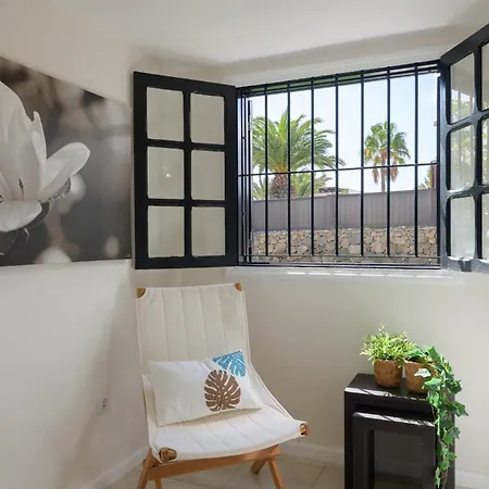 Casa Maresia, Playa Bastian Sea Views - Communal Swimming Pool Costa Teguise