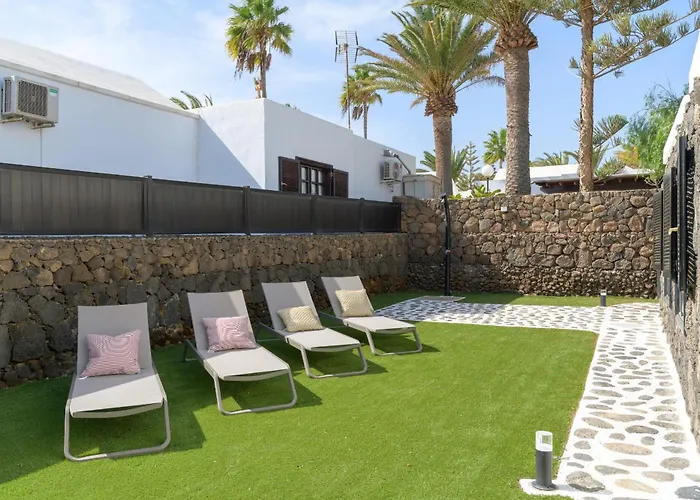 Casa Maresia, Playa Bastian Sea Views - Communal Swimming Pool Holiday home Costa Teguise