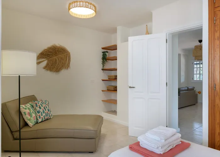 Casa Maresia, Playa Bastian Sea Views - Communal Swimming Pool