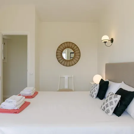 Casa Maresia, Playa Bastian Sea Views - Communal Swimming Pool